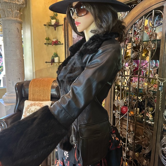 Amazing Michaela Mink and Lamb Leather Jacket - Picture 5 of 12